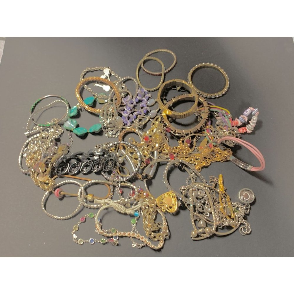 "Chain Charmers: Bulk Lot of Stylish Chain Bracelets for Every Occasion"